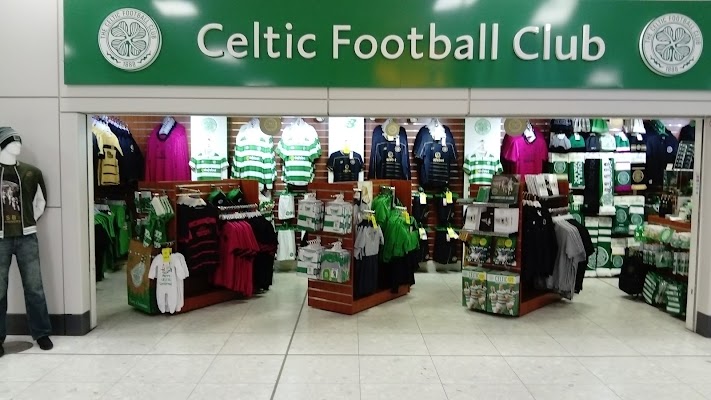 the-celtic-store-glasgow-airport